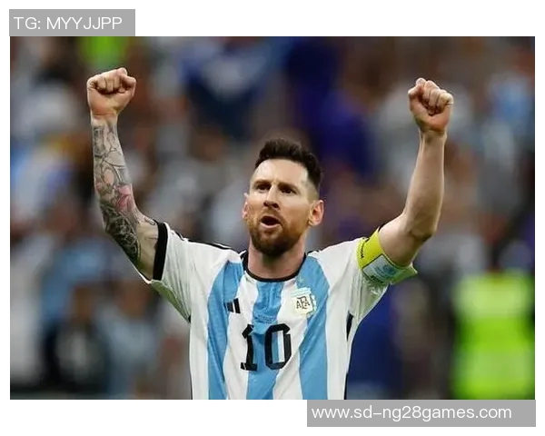 全球足坛传奇球星回顾：从贝利到梅西的辉煌足迹